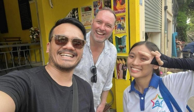 Hanoi Free Private Tour Guide - Youth and Law Newspaper_7