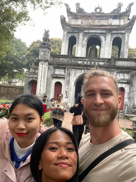 hanoi in march - temple of litterature
