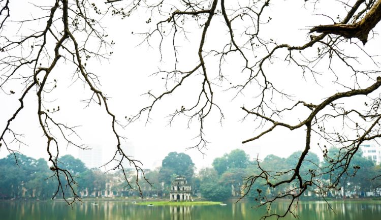 hoan kiem lake