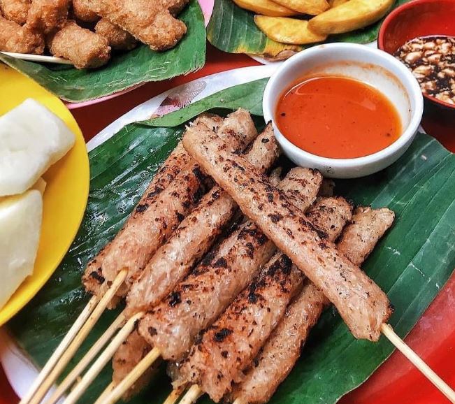22 Grilled Fermented Pork Rolls Au trieu