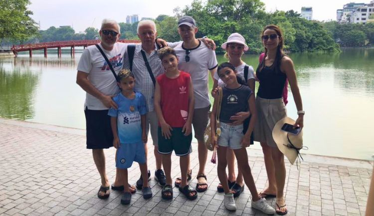 private guide hanoi hoan kiem lake