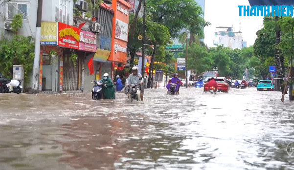 hanoi typhoon kajiki