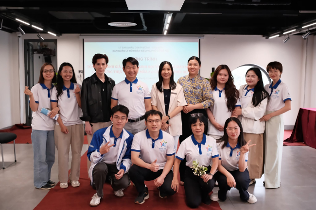 collaboration Management Board of Hoan Kiem Lake and Hanoi Old Quarter - Hanoi free priavte tour guide