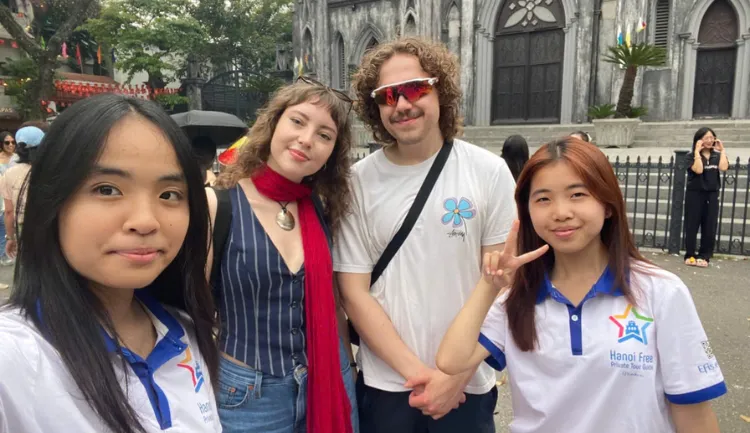 getting around hanoi - free walking tour