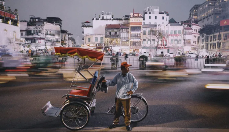 hanoi scams to avoid - cyclo