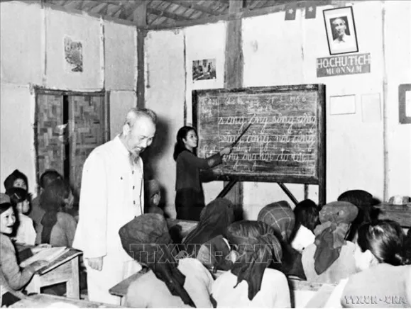 History of Vietnamese Education - Administration Institute of Mass Education