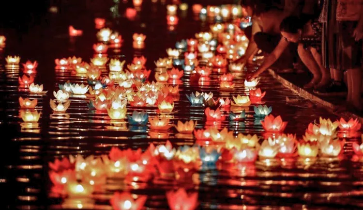 Vietnamese Traditional Holidays - tet nguyen tieu