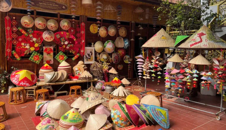 craft villages in hanoi -chuong village
