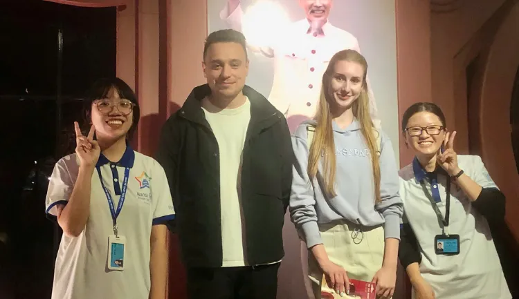 Volunteers Ho Chi Minh Museum tour