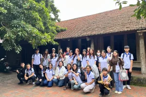 duong lam ancient village tour 5
